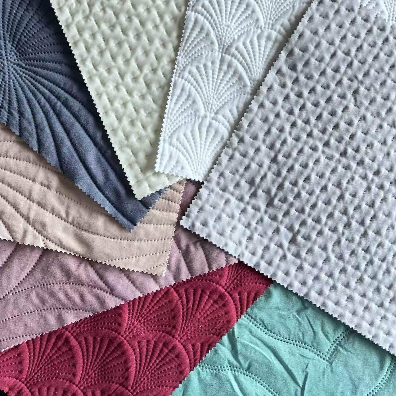 Tkanina z mikrofibry barwiona ultradźwiękowo